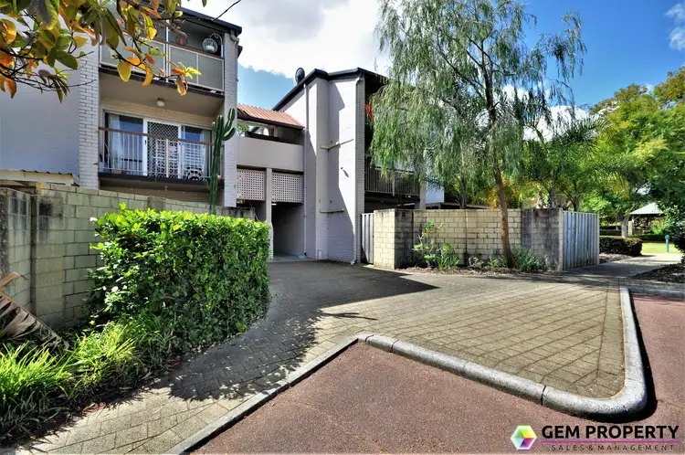 6/2 Pengilly Road, Orelia WA 6167
