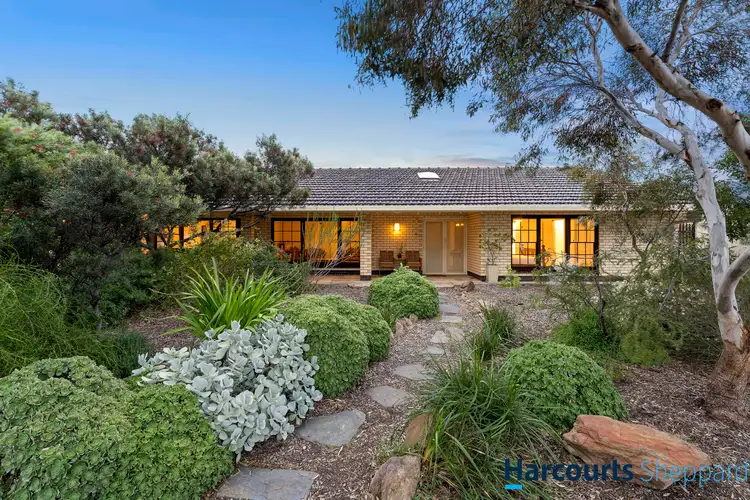 10 Finke Avenue, West Lakes Shore SA 5020