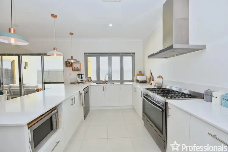 Fifth view of Homely house listing, 5 Kipfler Approach, Baldivis WA 6171