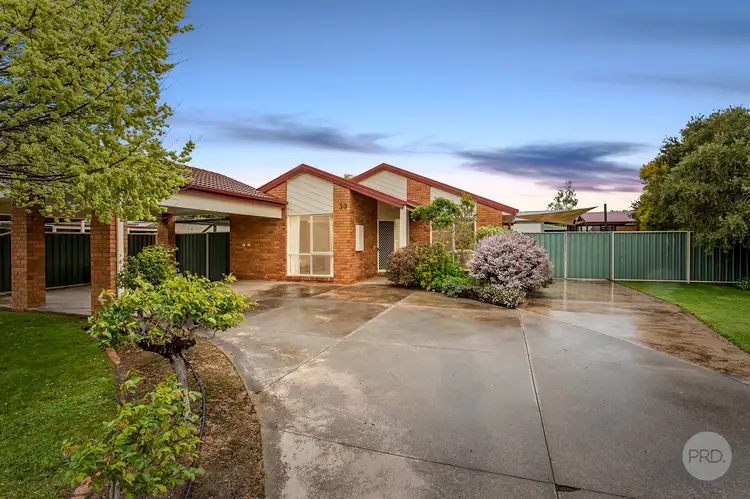 30 Sunset Drive, Strathfieldsaye VIC 3551