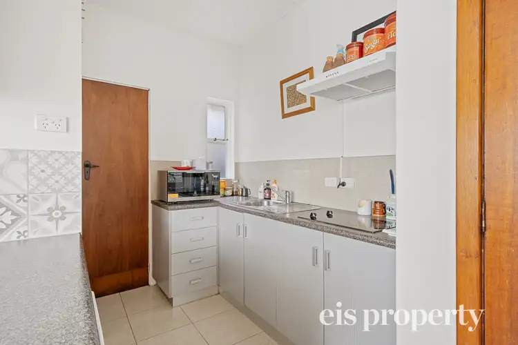Sixth view of Homely house listing, 2/1 Heathfield Avenue, Hobart TAS 7000