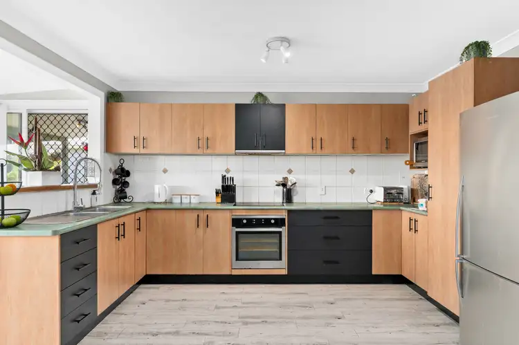 Fourth view of Homely house listing, 2 Saint Maurice Court, Springfield QLD 4300