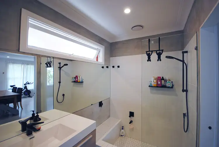 Third view of Homely villa listing, 7/11-13 Wetherill Street, Narrabeen NSW 2101