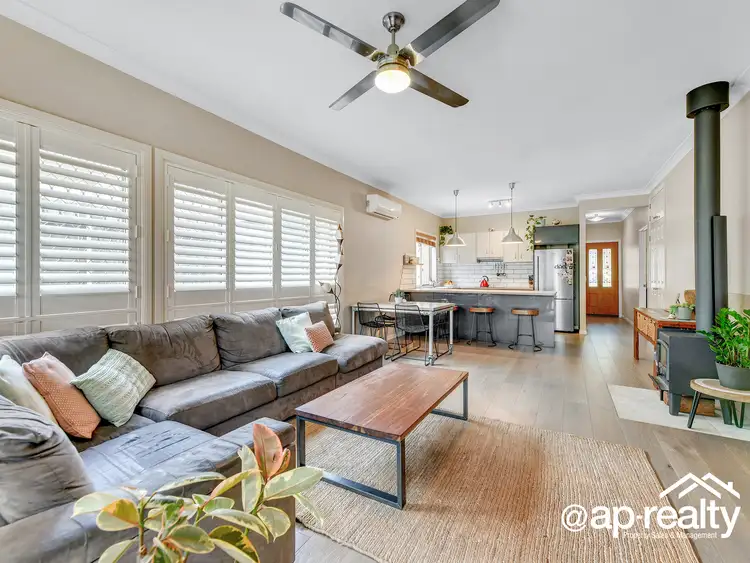 77 Oxford Parade, Forest Lake QLD 4078