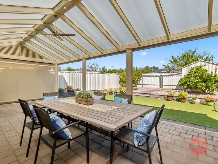 8 Limbert Ave, Seacombe Gardens SA 5047