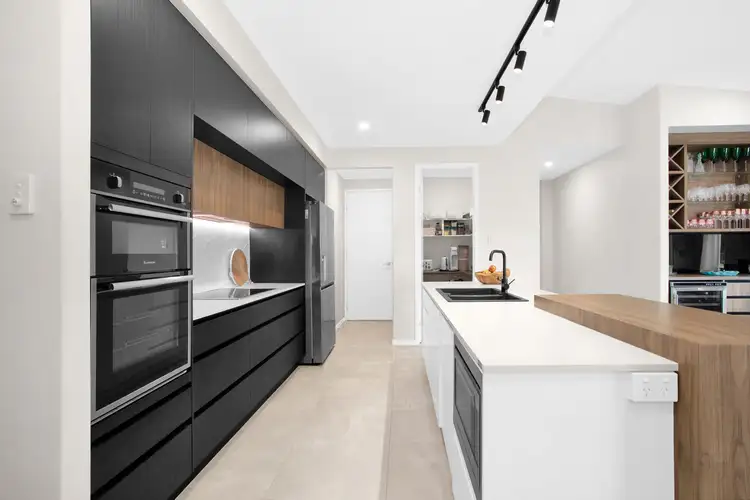 Fifth view of Homely house listing, 1 Darcy Boulevard, Beaconsfield QLD 4740