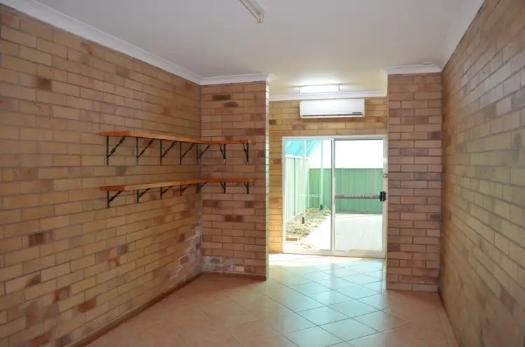 Fifth view of Homely house listing, 1 / 16 White, Emerald QLD 4720