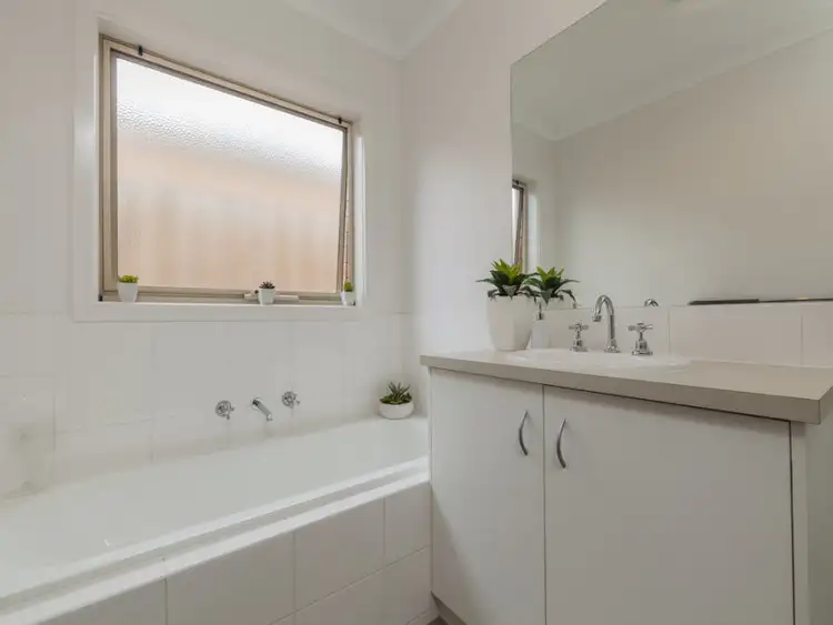Seventh view of Homely unit listing, 2/18 Curletts Road, Lara VIC 3212