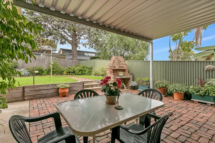 10 Pinchbeck Street, Morphett Vale SA 5162