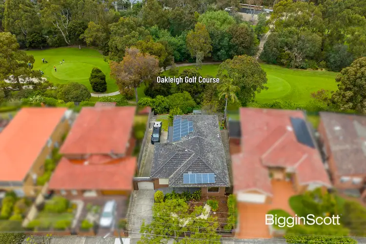 24 Oakpark Drive, Chadstone VIC 3148