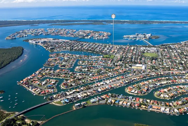 Main view of Homely apartment listing, 4/16 Nankeen Avenue, Paradise Point QLD 4216