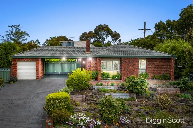 10 Ravenswood Court, Glen Waverley VIC 3150