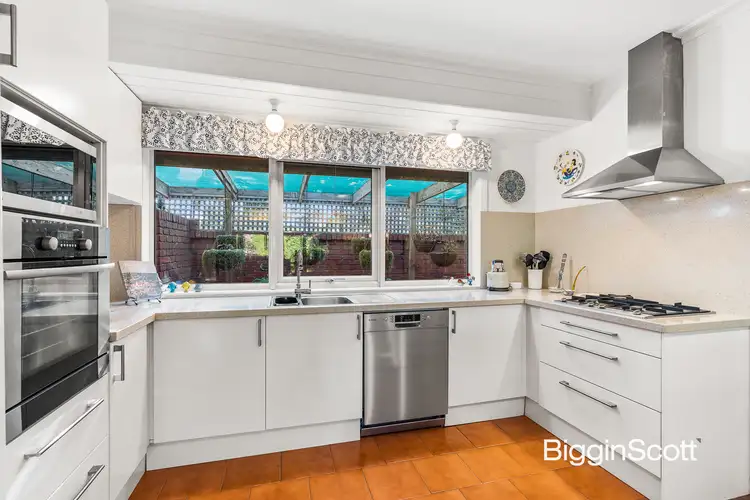 Fifth view of Homely house listing, 10 Ravenswood Court, Glen Waverley VIC 3150