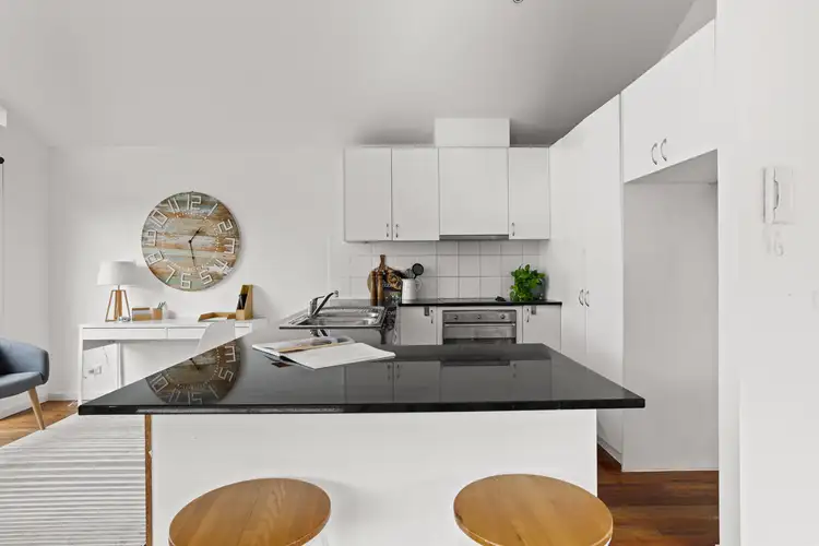 Fifth view of Homely house listing, 18/1 Nepean Highway, Seaford VIC 3198