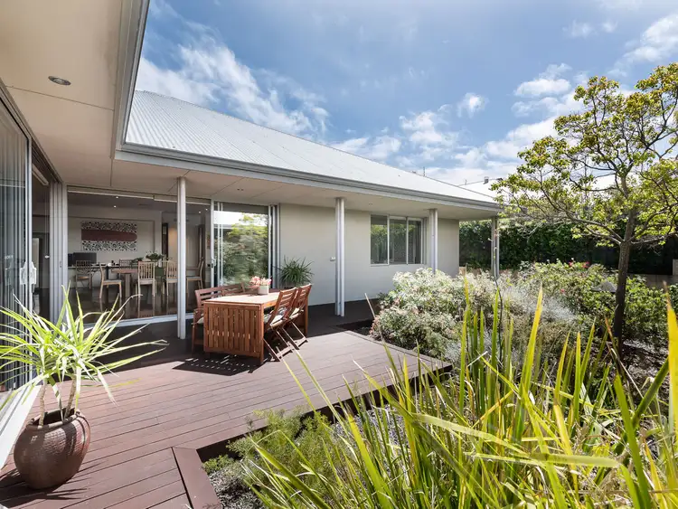20 Lisle Street, Mount Claremont WA 6010
