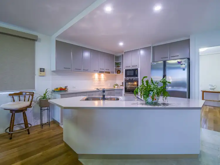 207/239 Esplanade, Pialba QLD 4655