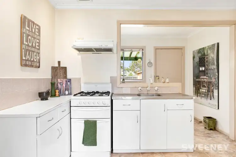 29 Burt Street, Altona VIC 3018