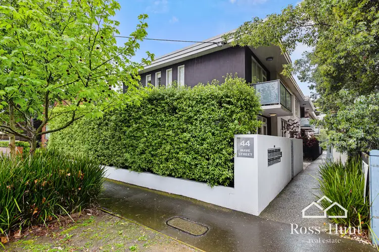 1/44 Wave Street, Elwood VIC 3184