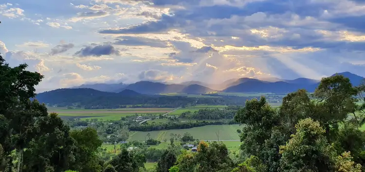 88 Staniland Drive, Strathdickie QLD 4800