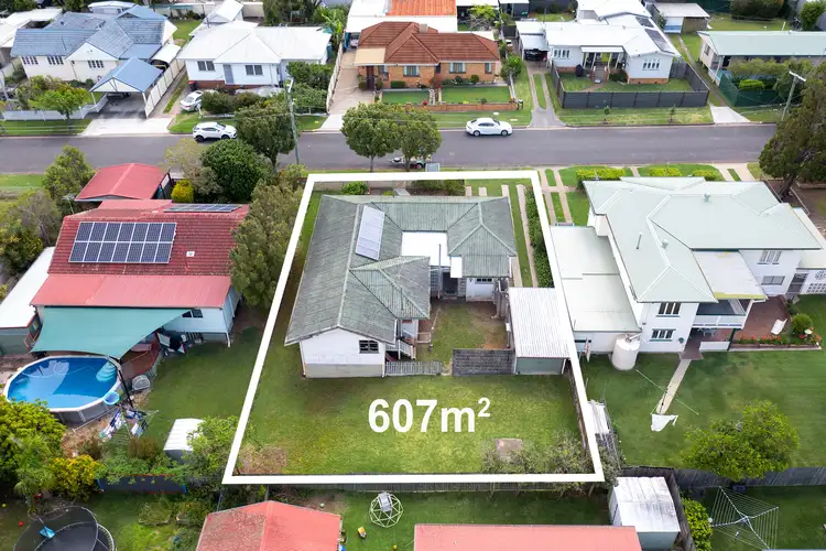 19 Mayrene Street, Carina QLD 4152