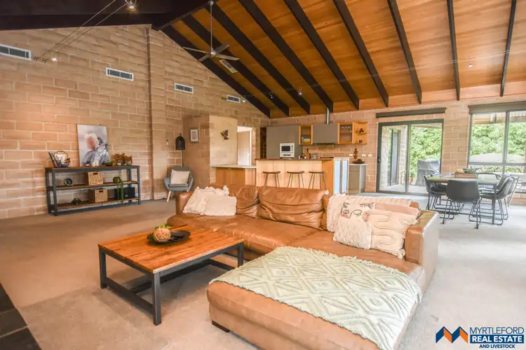 Sixth view of Homely house listing, 39 Piazza Court, Myrtleford VIC 3737