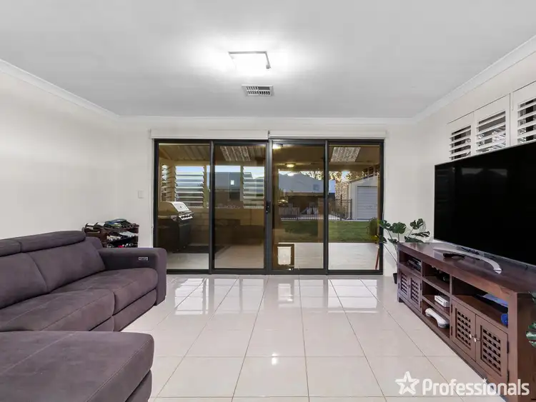 Seventh view of Homely house listing, 10 Aspera Elbow, Baldivis WA 6171