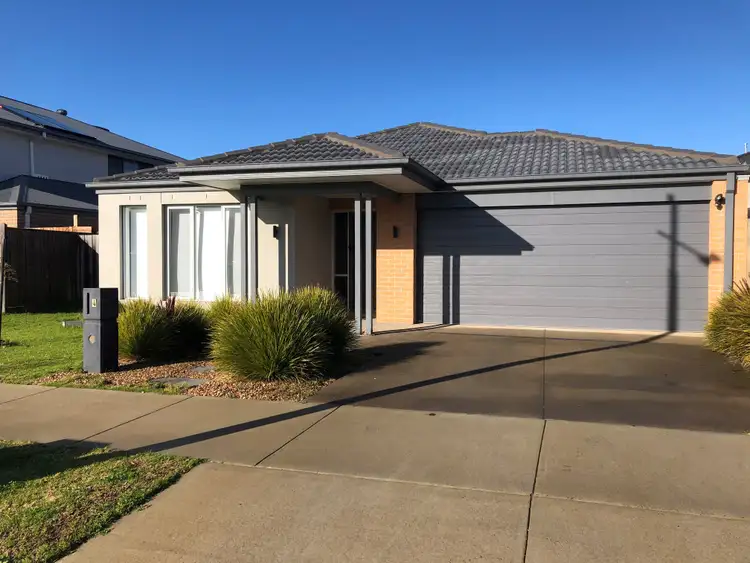 4 Boeing Street, Mount Duneed VIC 3217