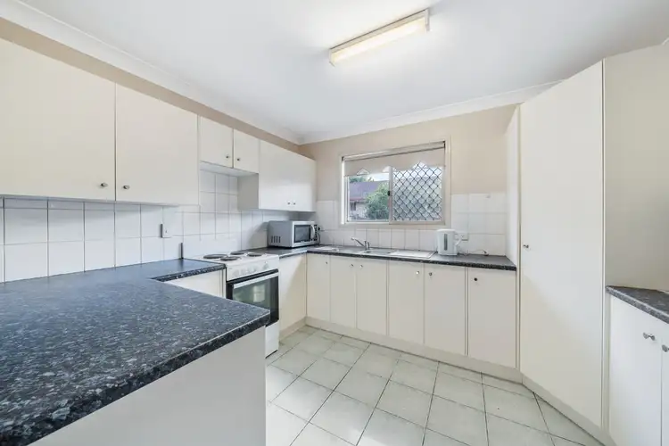 Fifth view of Homely townhouse listing, 9/10 Diamond Street, Slacks Creek QLD 4127