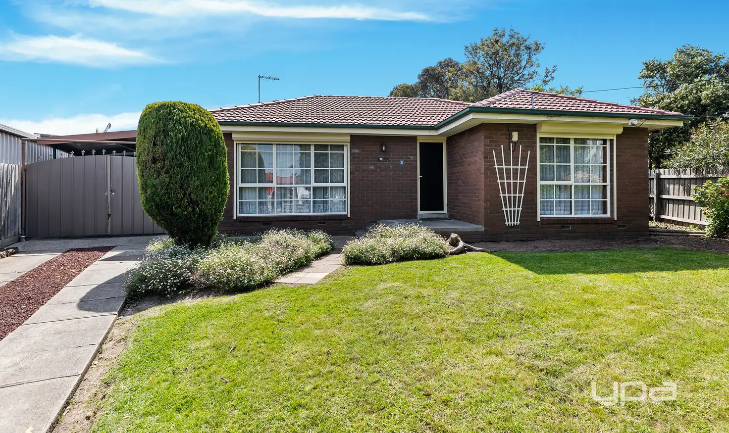 Main view of Homely house listing, 8 Clarice Close, St Albans VIC 3021