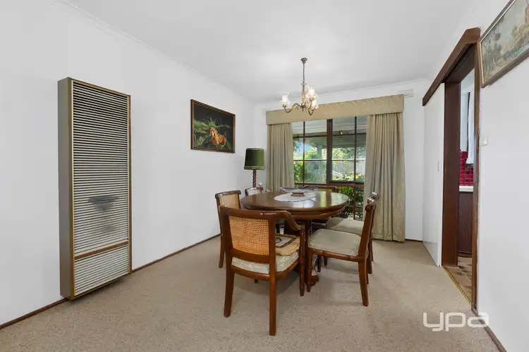 Fourth view of Homely house listing, 8 Clarice Close, St Albans VIC 3021