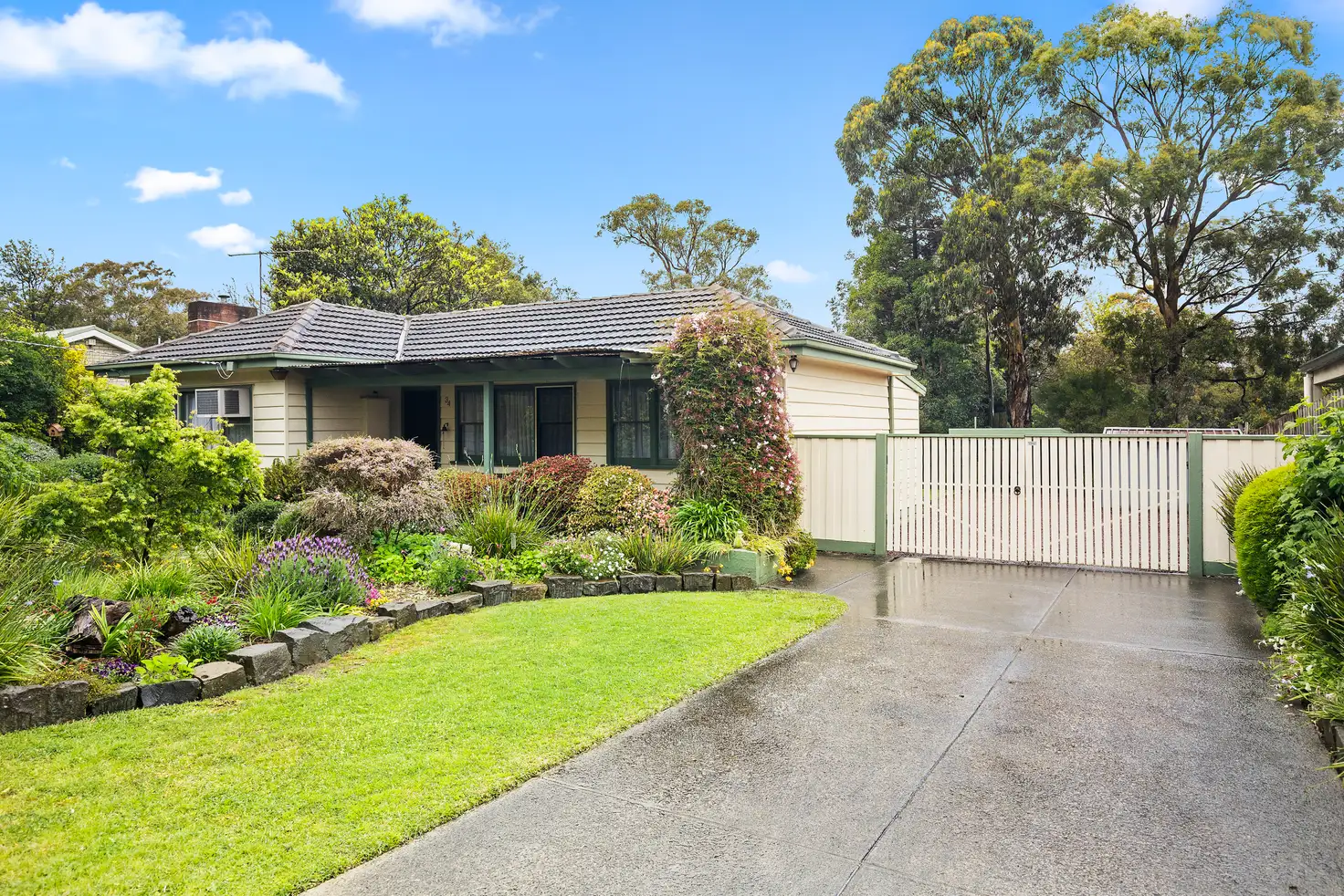 Main view of Homely house listing, 34 Kent Street, Knoxfield VIC 3180