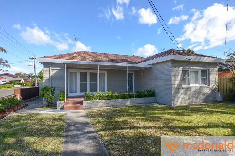 6 Minerva Street, Kirrawee NSW 2232