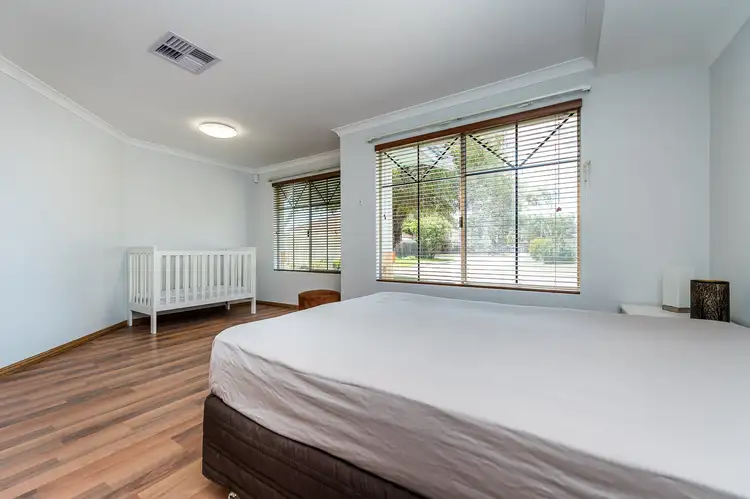 Fourth view of Homely house listing, 6 Mattner Square, Lockridge WA 6054