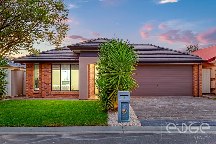 2 Canberra Court, Smithfield SA 5114