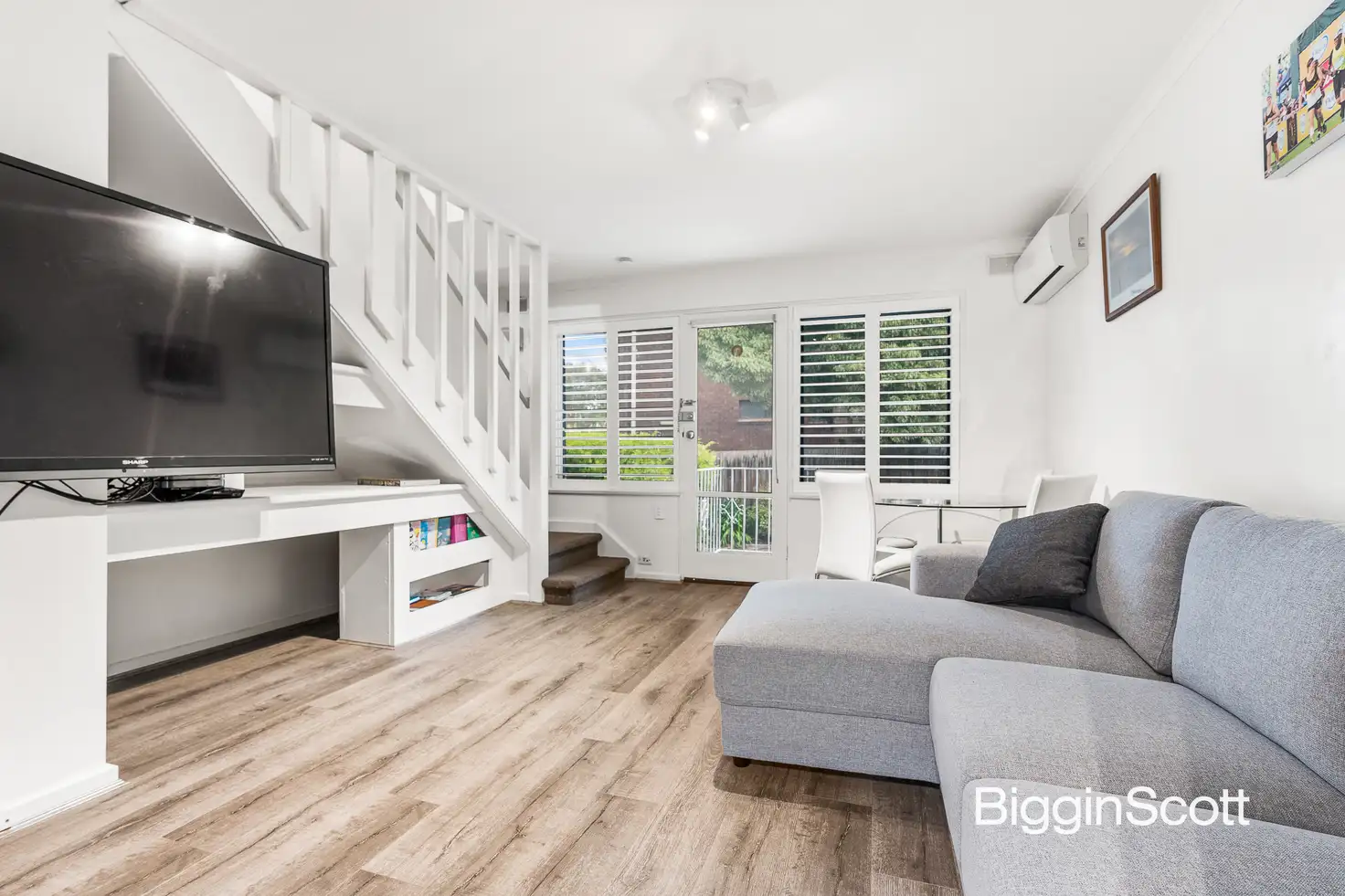 Main view of Homely townhouse listing, 2/55 Bank Street, Box Hill VIC 3128