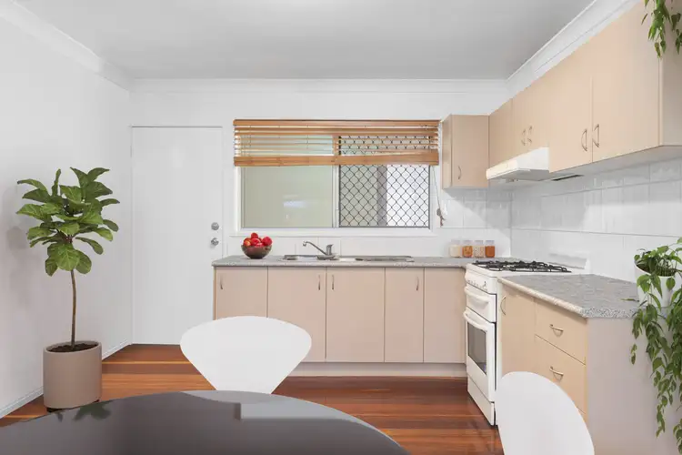 Sixth view of Homely unit listing, 1/11 Harewood Street, Annerley QLD 4103