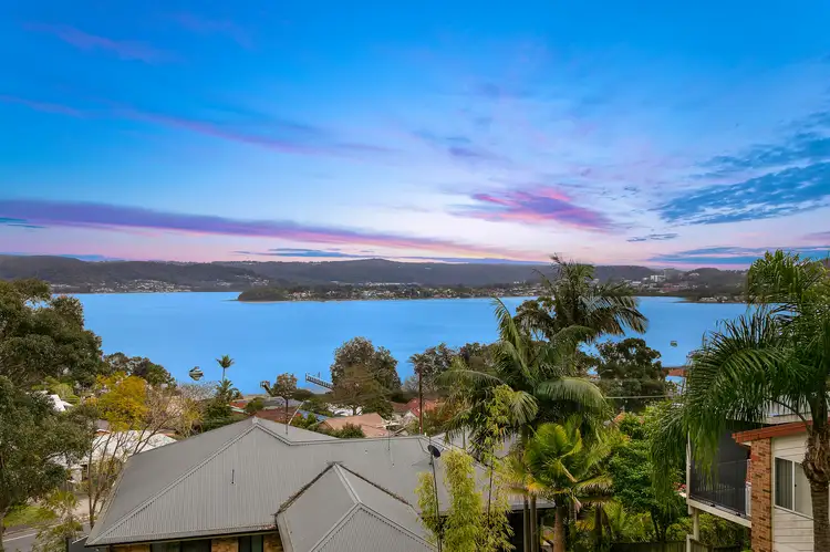 30 Marilyn Parade, Green Point NSW 2251