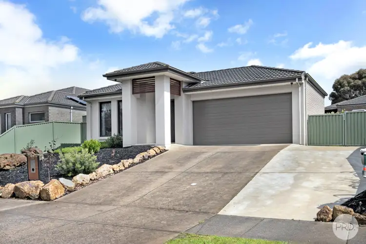 54 Waterford Drive, Miners Rest VIC 3352