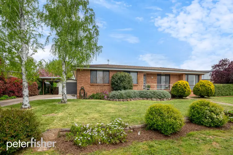 15 Monett Place, Orange NSW 2800