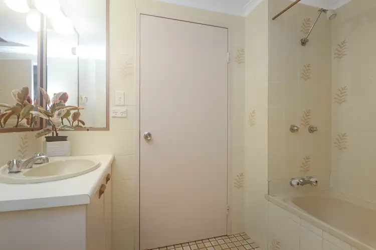 Sixth view of Homely unit listing, 5/15 Hale Street, North Ward QLD 4810