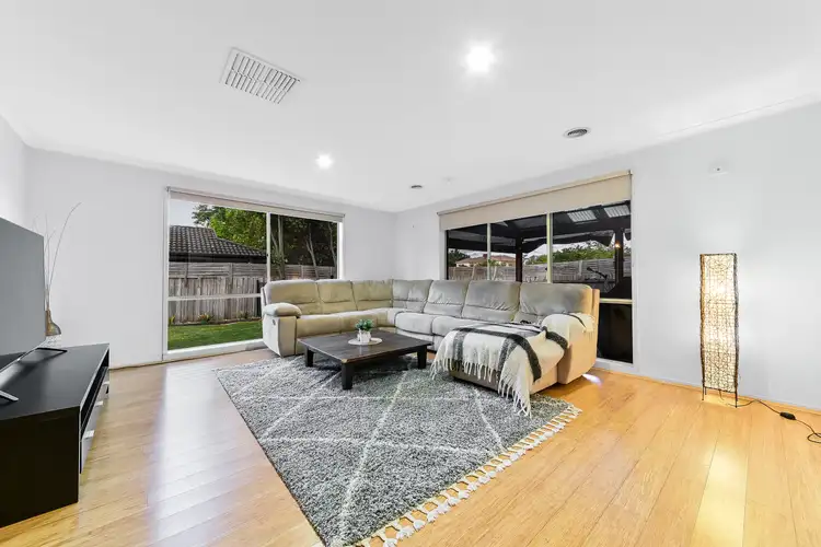 Sixth view of Homely house listing, 8 Begonia Way, Narre Warren South VIC 3805