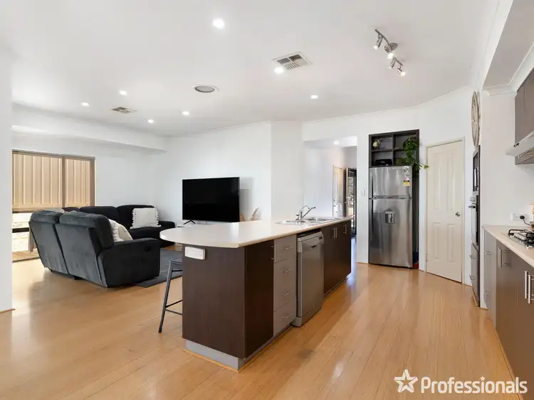 Sixth view of Homely house listing, 33 Liesham Crescent, Baldivis WA 6171