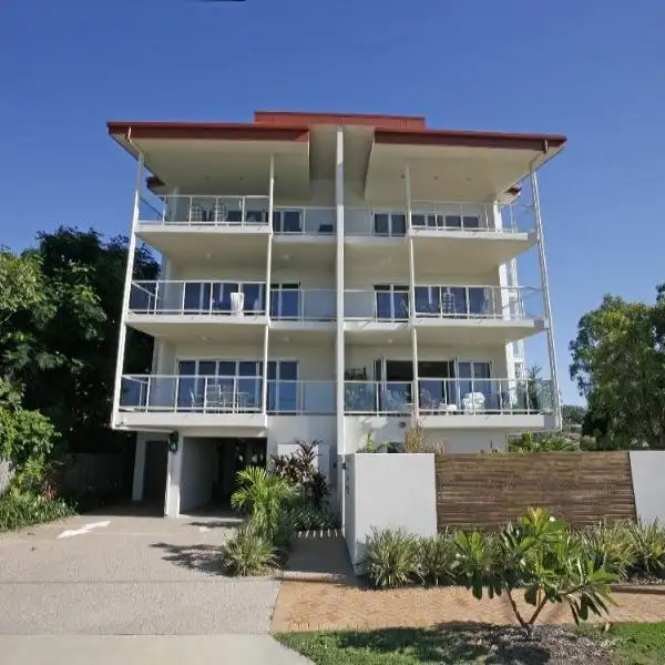 Main view of Homely unit listing, 2/108 The Esplanade, Belgian Gardens QLD 4810