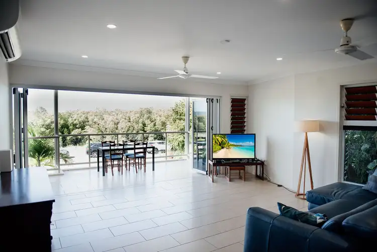 Fourth view of Homely unit listing, 2/108 The Esplanade, Belgian Gardens QLD 4810