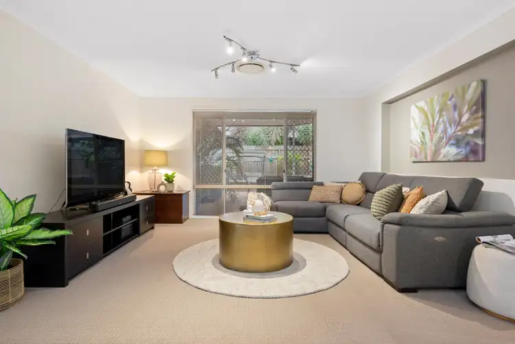 90 Charolais Crescent, Upper Kedron QLD 4055