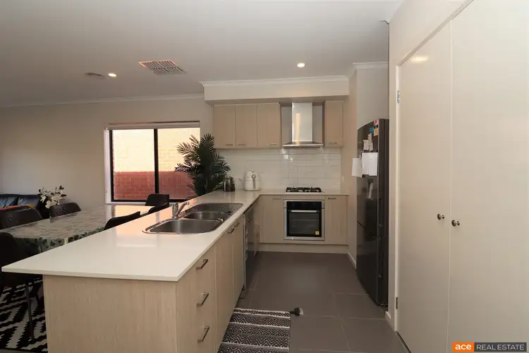 Second view of Homely house listing, 8 Dawley Circuit, Werribee VIC 3030