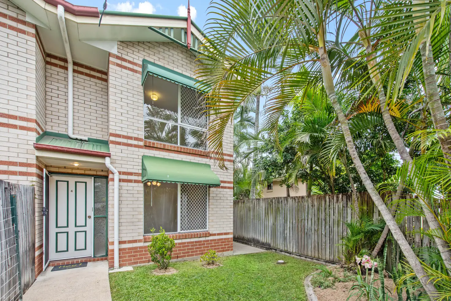 Main view of Homely townhouse listing, 4/37 Querrin Street, Yeronga QLD 4104