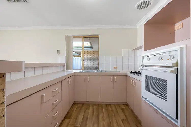 Fifth view of Homely villa listing, 10/39 Spring Road, Thornlie WA 6108