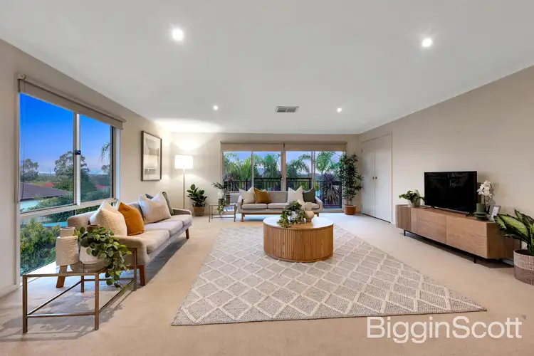9 Explorers Court, Vermont South VIC 3133