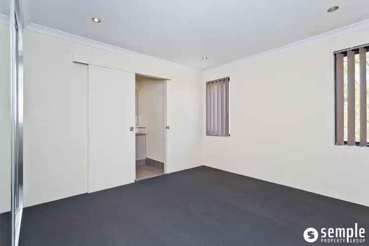 Sixth view of Homely villa listing, 5/31 Peppermint Gardens, Aubin Grove WA 6164